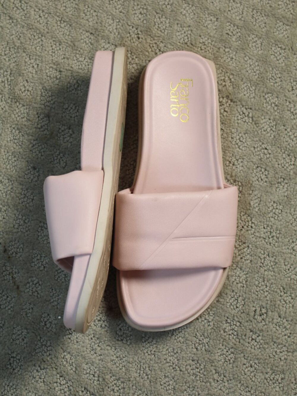 Franco Sarto Size 7.5M Pale Pink Flat Puffy Slides